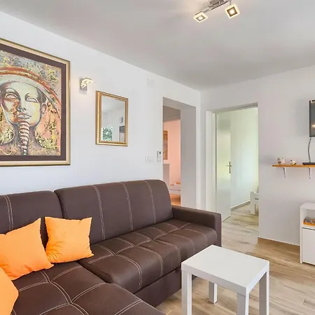 Trusina Ferienhaus *