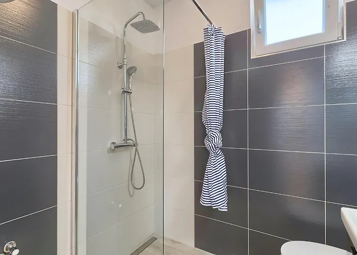 بيت للعطل Trusina *