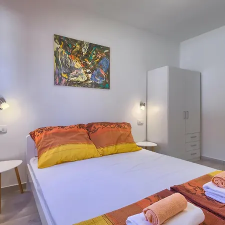 Trusina Casa de Férias Pula