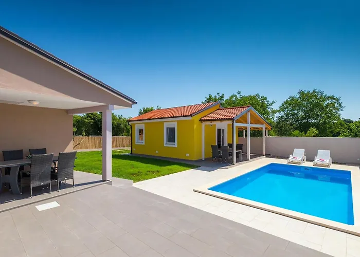 Dom wakacyjny Trusina Pula